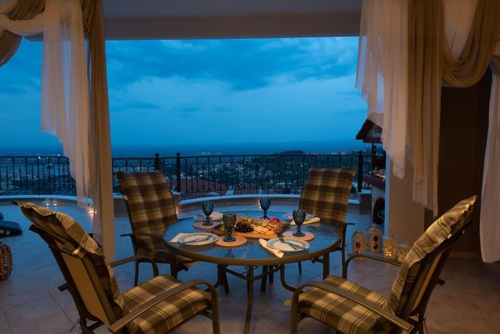 Appartamento Amazing View With Huge Balcony Veria  Esterno foto