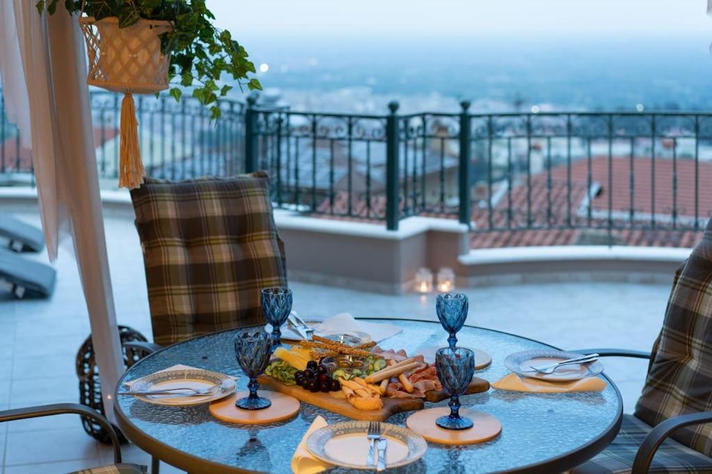 Appartamento Amazing View With Huge Balcony Veria  Esterno foto